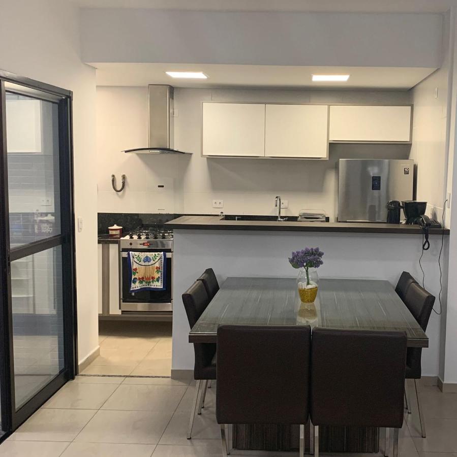 Flat Em Pitangueiras - Sacada Gourmet, 3 Dorms, Limpeza Diaria E Serv De Praia Apartment Guaruja Luaran gambar